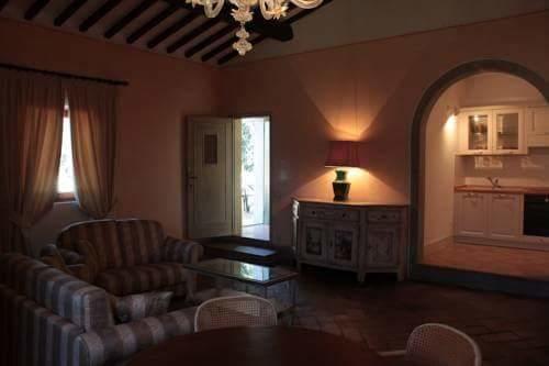 Castello Di Tavolese Hotel Черталдо Екстериор снимка